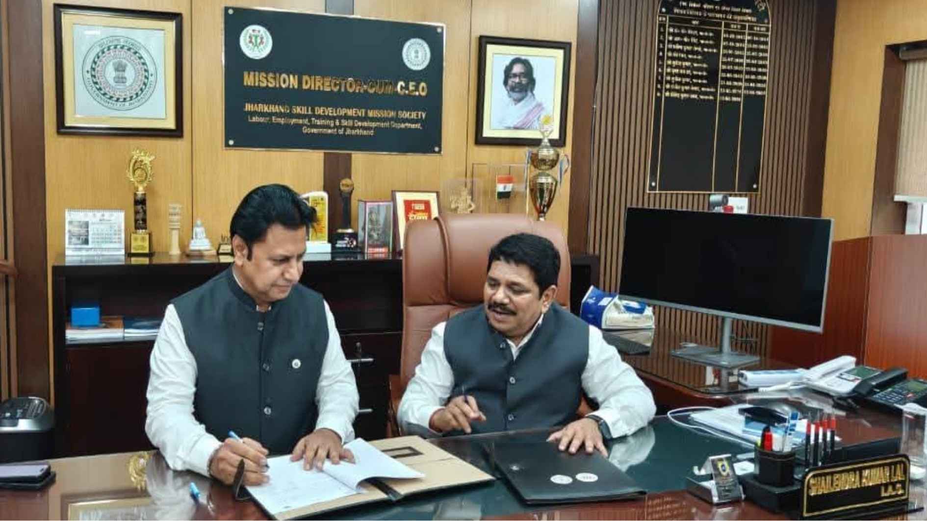 झारखंड के युवाओं को रोजगार की नई राह: एफजेसीसीआई और स्किल डेवलपमेंट मिशन के बीच एमओयू !